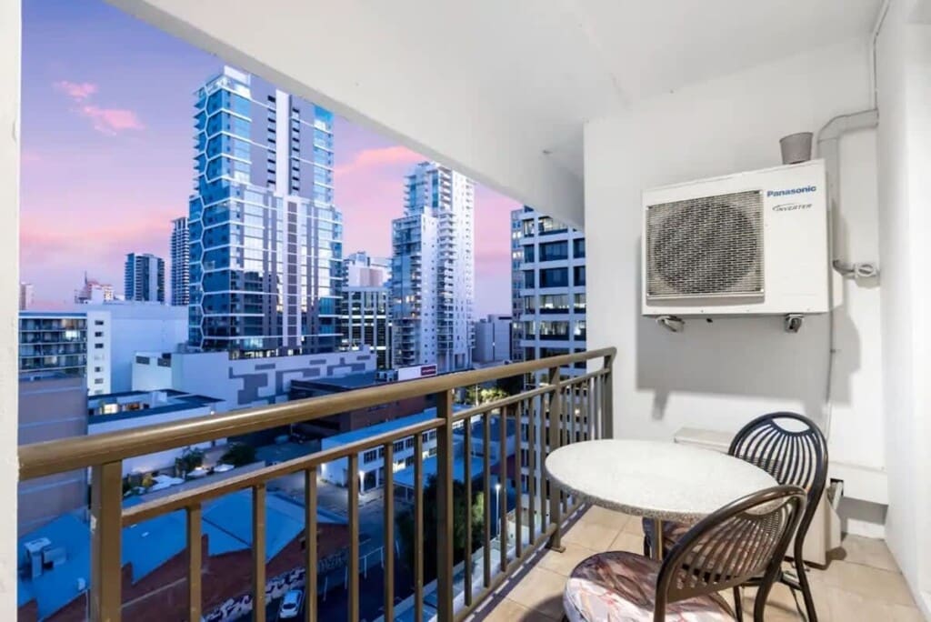 573f7bc4 e5a6 48 BFc2W