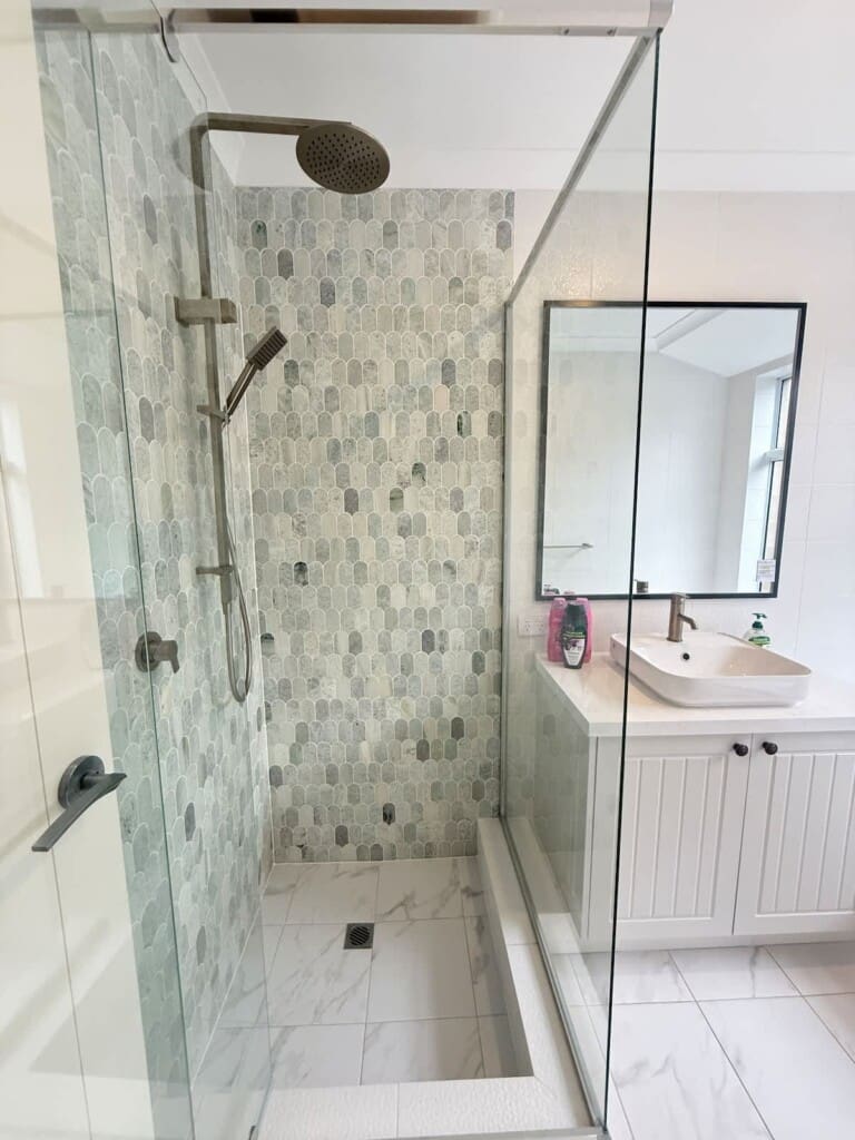 631a45e3 c273 46 HMY93