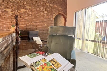 65b1e956 a716 44 n7YKN