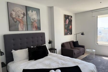 6916a8d8 71f6 47 7SwD9