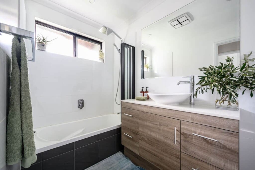 6cccd4f8 3fea 4d n1 h1