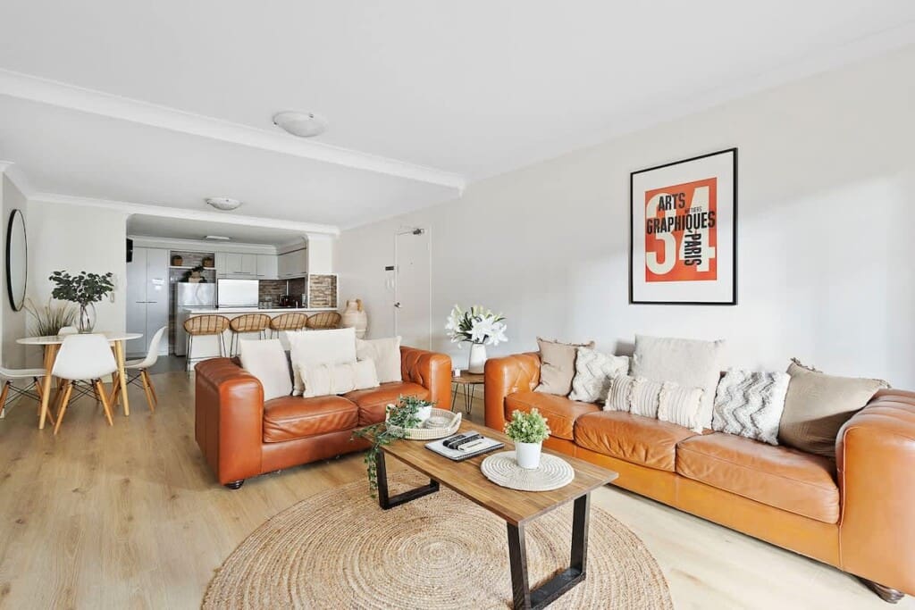 6eca287f 9334 46 6BYvn