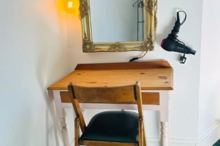 74063321 ea43 44 5IXV