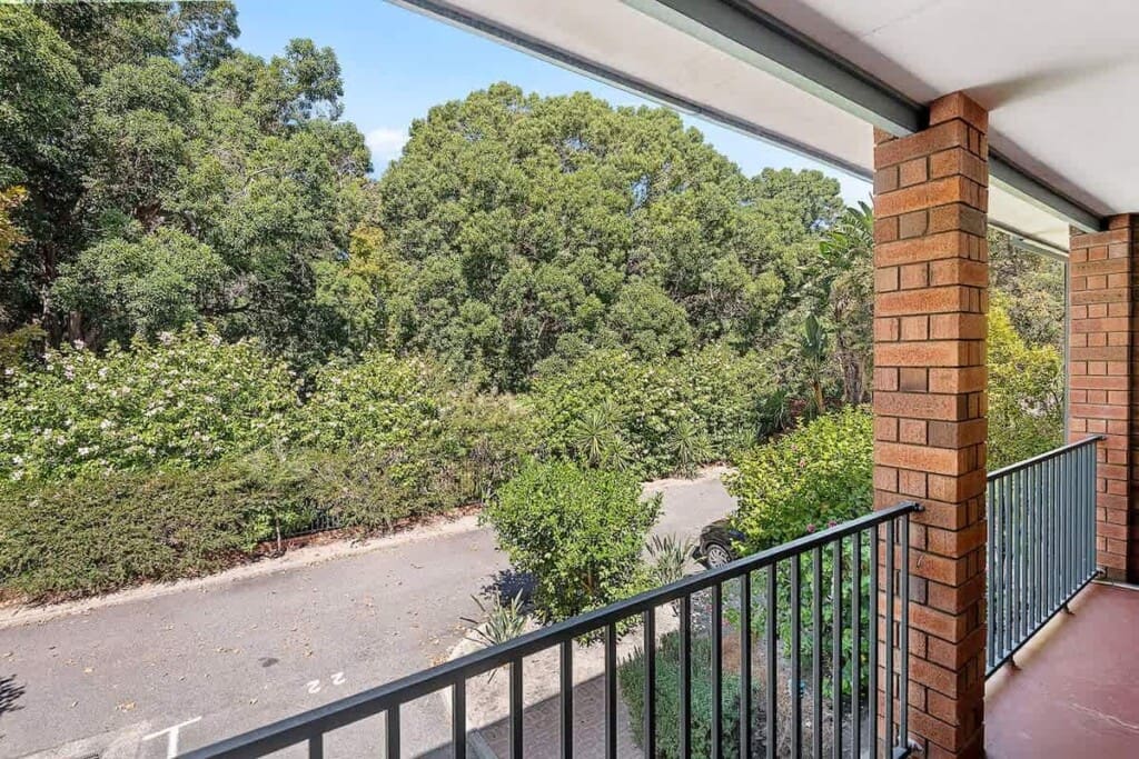 7dfaac9c 0c11 4c 5 39d