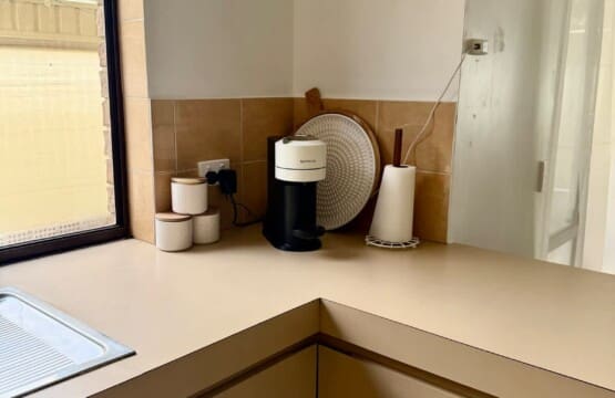 84ef748a 3efe 45 oI98B