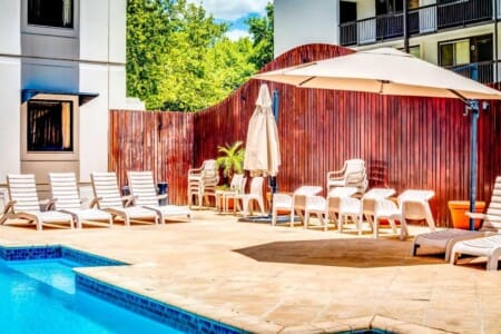 889d8a42 d39d 4c vmutw