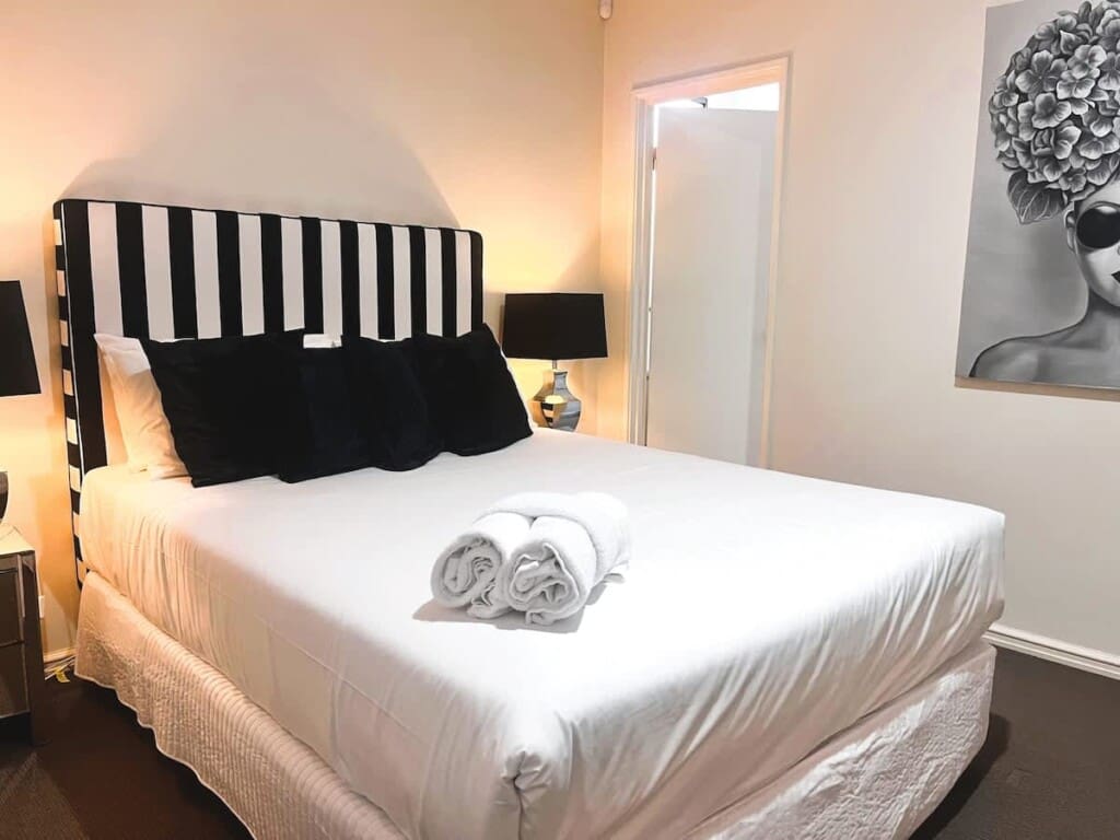 8bc0dce0 3a9b 41 J5fRW