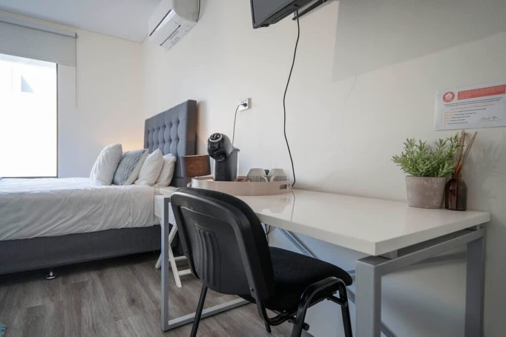 8c4bf4b1 9fc2 4c gIOQw