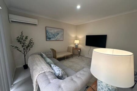 8d918766 1a7a 43 hVecG