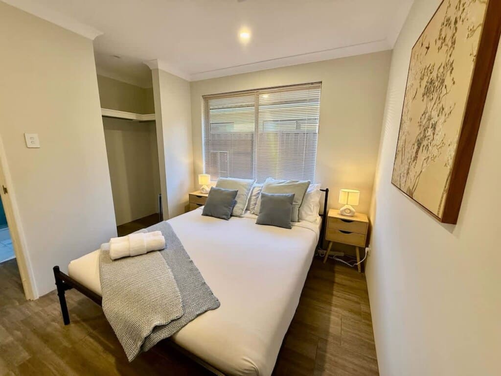 8df9ccf4 15c2 4a WI3HE