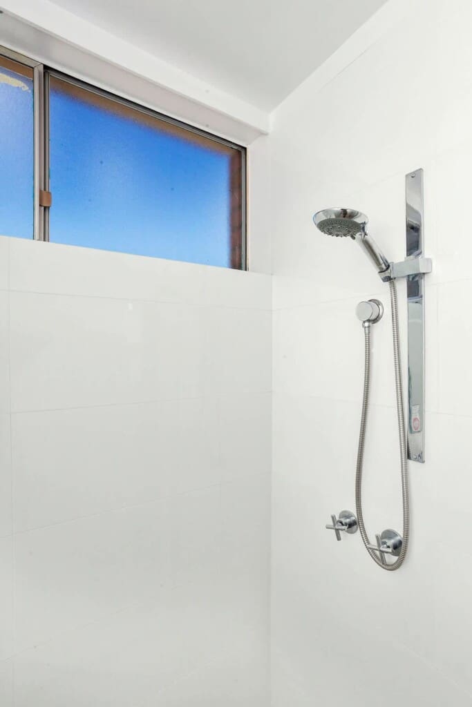 8e5fdfef b3b2 47 ksLhJ