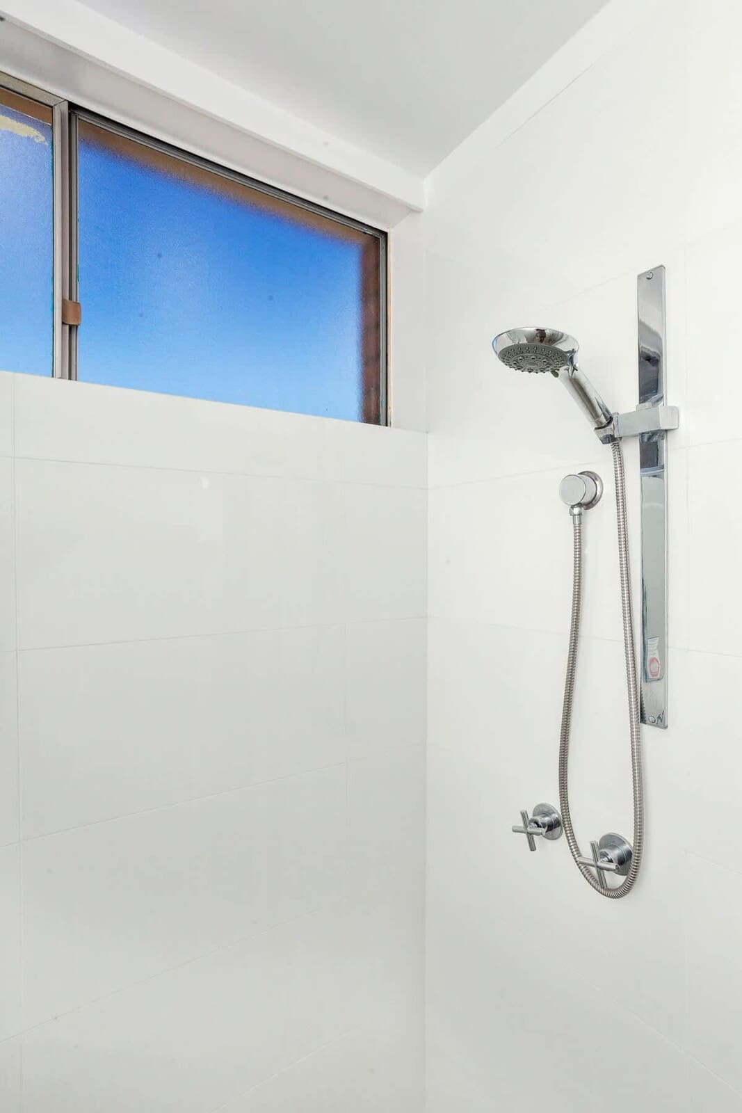 8e5fdfef b3b2 47 ksLhJ