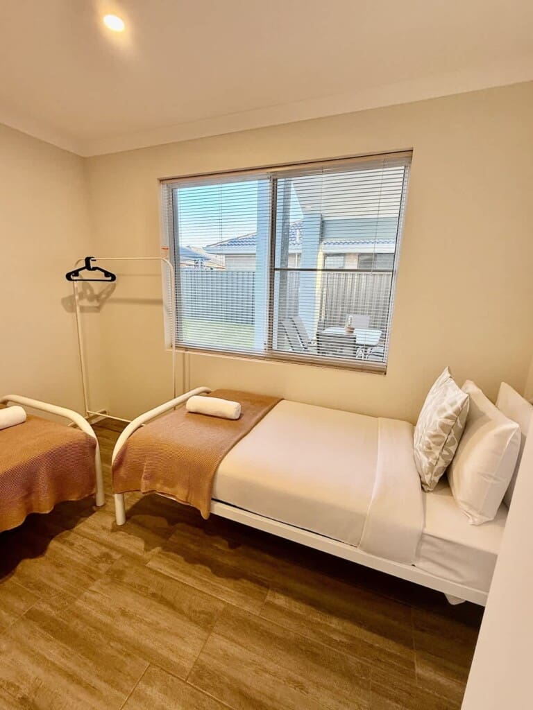 97646df0 aafb 47 RH6ux