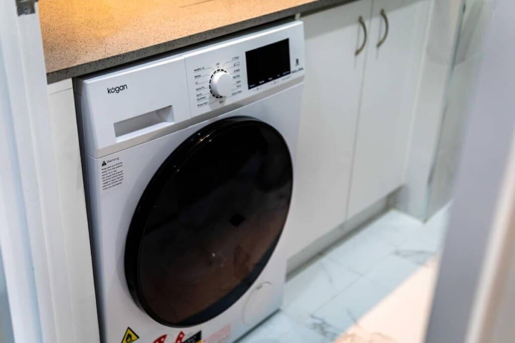 9a6968e3 220a 43 4TzGT