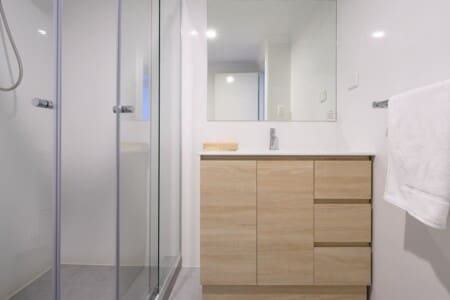 9bbff313 c7a0 47 F47Lf