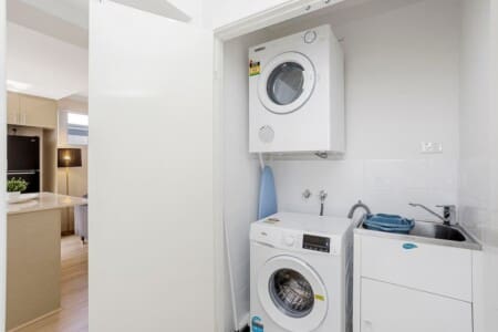 a12aac52 b431 44 I4 f4