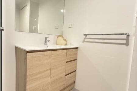 a334673e a69b 4a TInlD