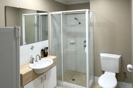 a468c736 84bf 41 HZf j