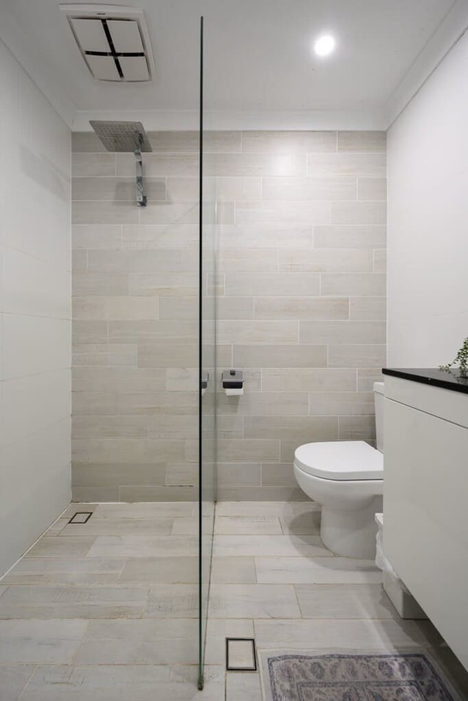 a7d92760 e157 4c QeG8n