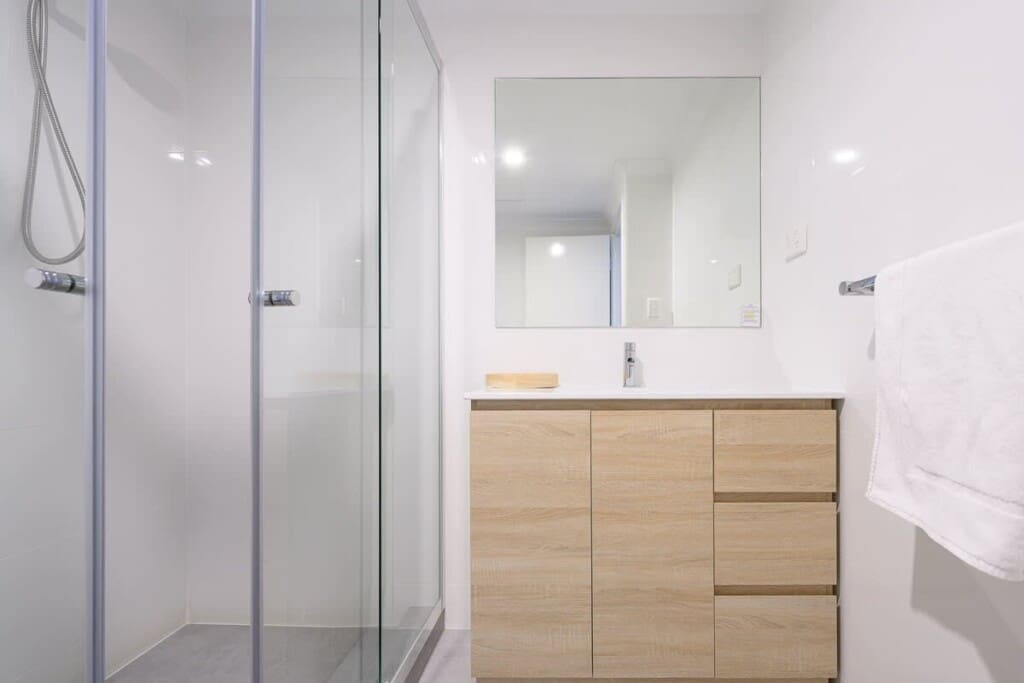 a9b772d1 295e 4f LylXf