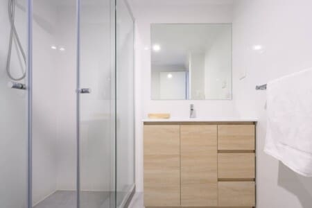 a9b772d1 295e 4f LylXf