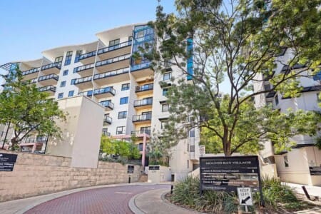 ab2e031b 074d 4e vbYpT