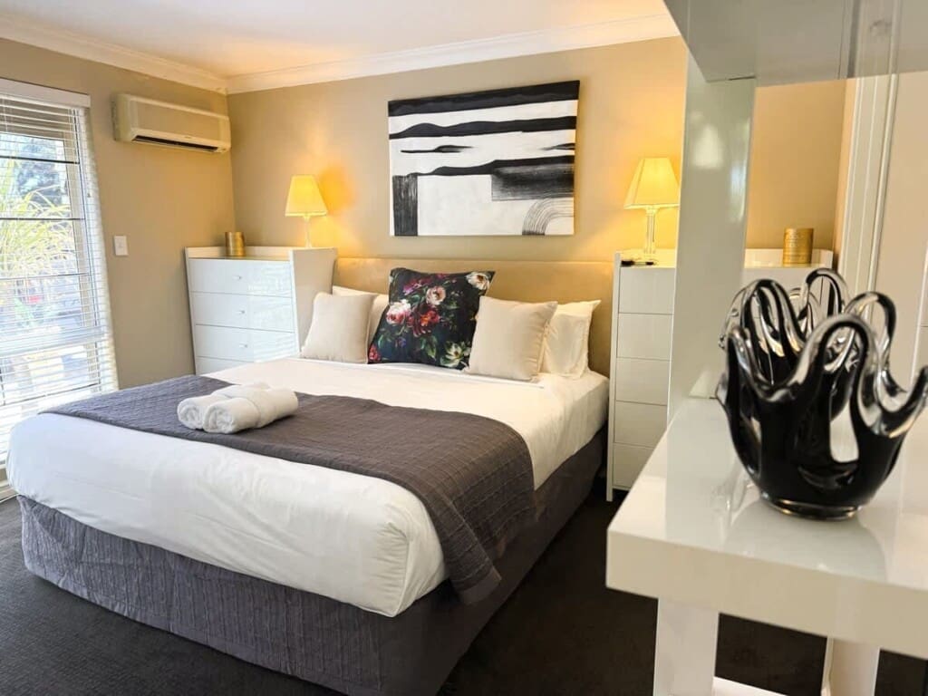 ae06ea99 1bc1 43 SFNx9