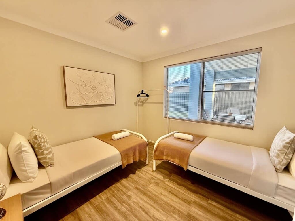 b322eaa0 a286 4e ML Ze