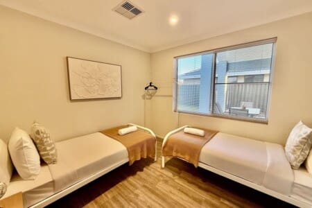 b322eaa0 a286 4e ML Ze