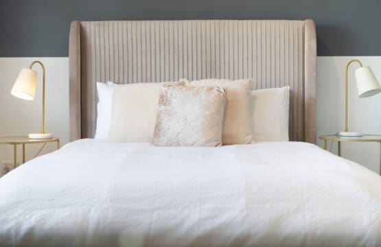 b6a9b1c0 3a06 46 6gfBz