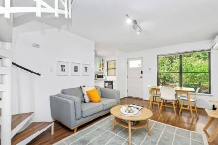 bf34ac0b bc10 47 JECrZ