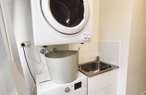 c09ed170 c4ce 48 mFwBy