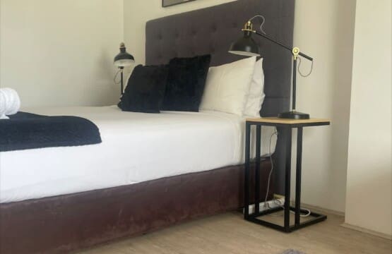 cd6e004a 0890 4a uDR4l