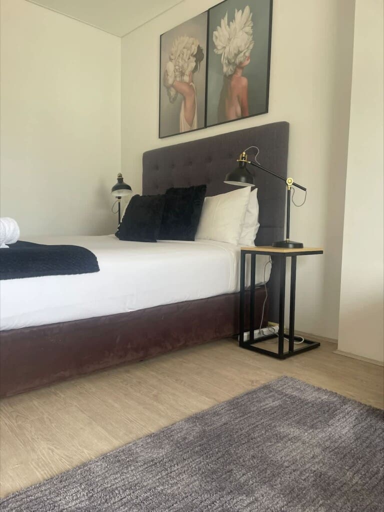 cd6e004a 0890 4a uDR4l