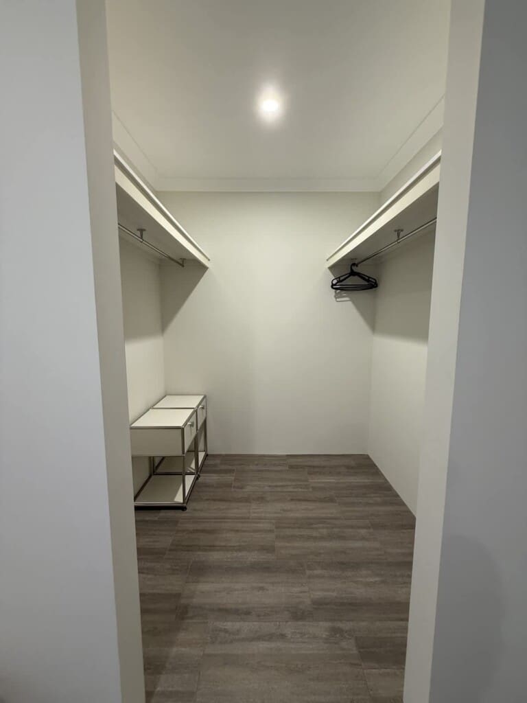 cef8aa4a cb59 4f OjkHg