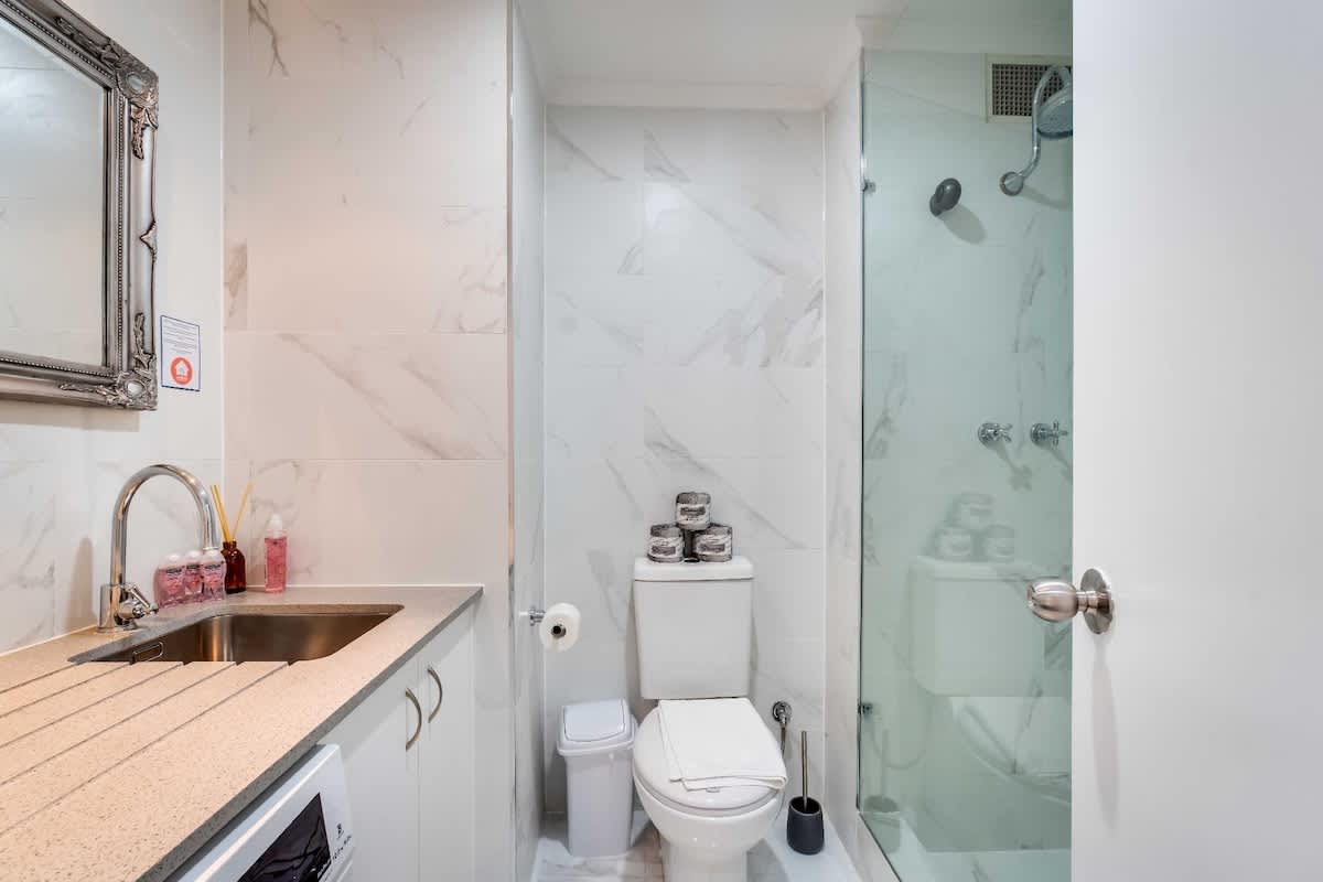 d31e34ac b668 42 3c0a7