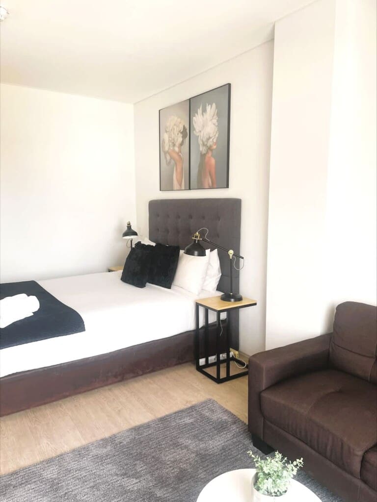 d34fe5c1 4182 4d ys6rn