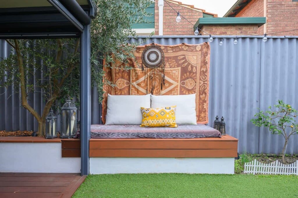 d35a7e5a c579 47 dUXIU