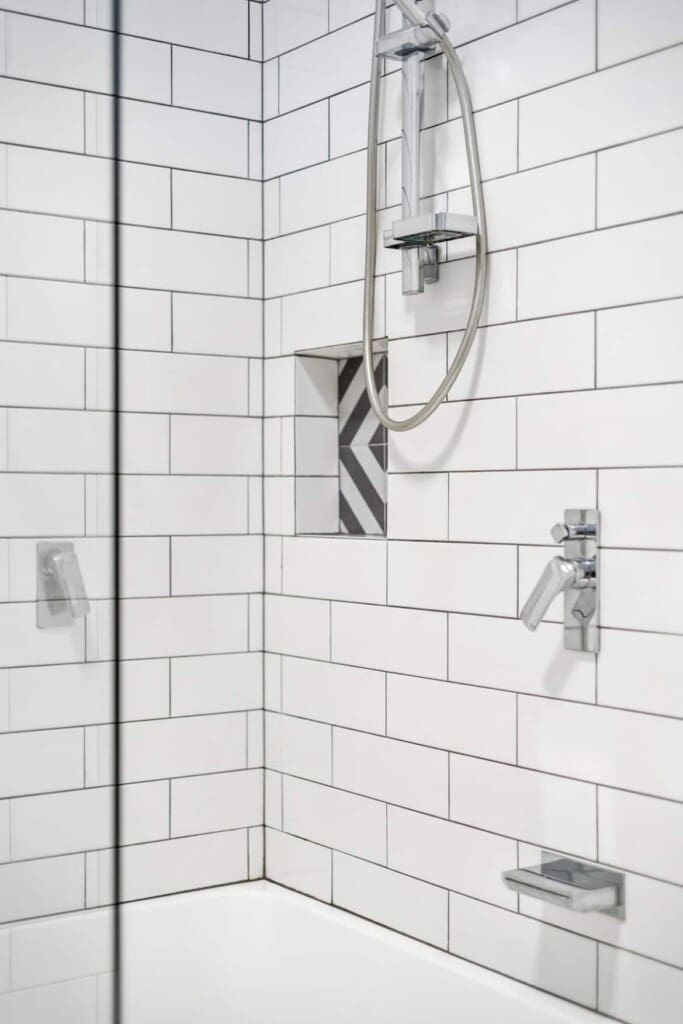 dc09ec85 37c1 4b RMa8t