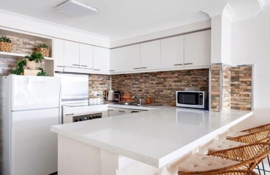 deea8d6e 9a21 44 Eobko