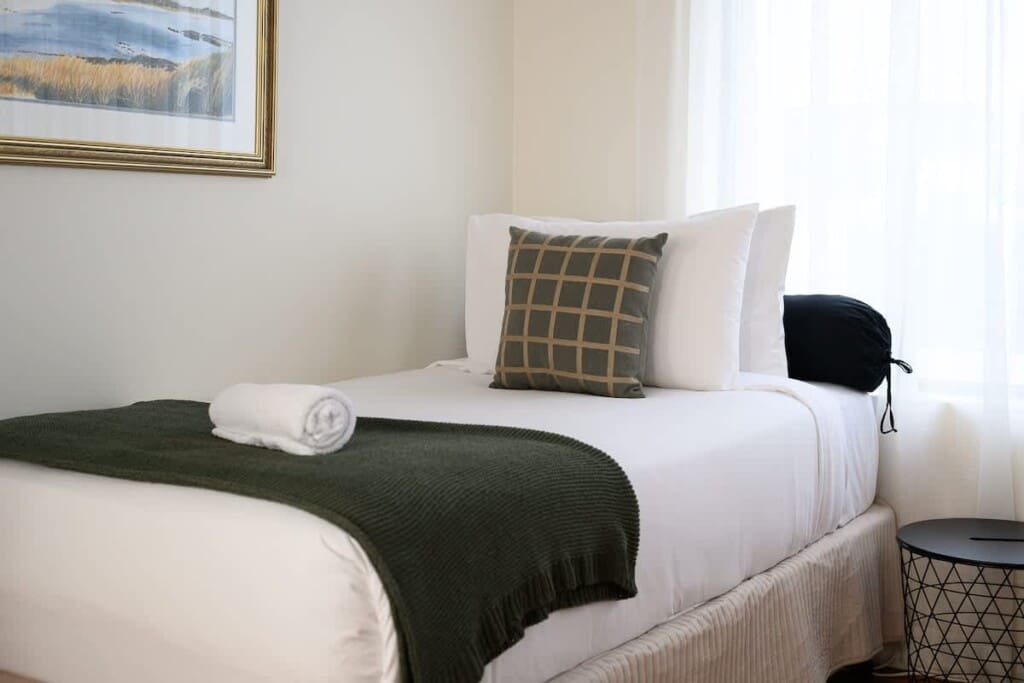 e878181b b503 49 tJ22B