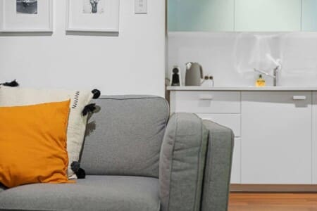 ecf37954 a6c4 4e 76xNj