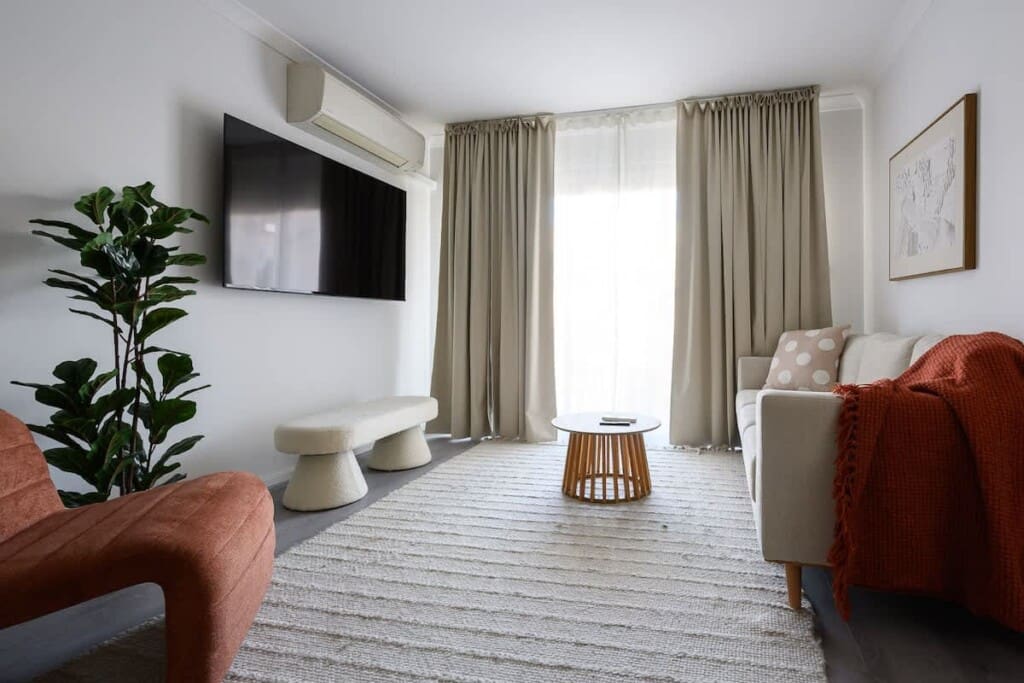 ed3481ef 3aba 44 XRAAN