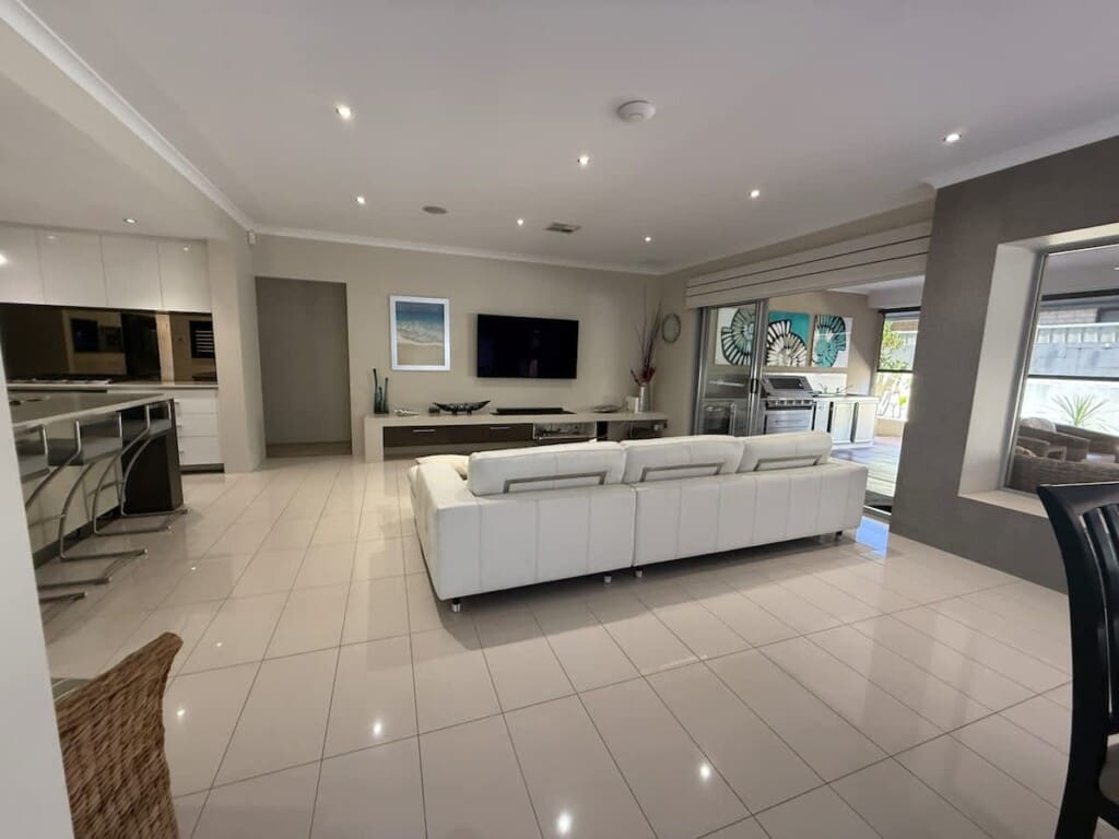 f0611d3f c1a1 49 Mp71I