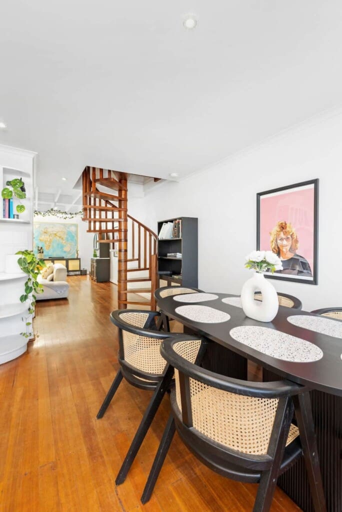 f41debac a304 4e CDD3D