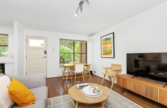 f476c719 2c88 49 lBc2