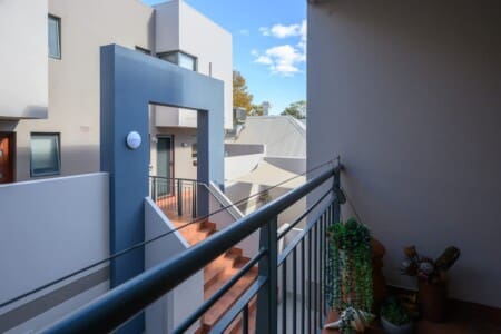 fb3e7239 a5cb 49 pE4aw