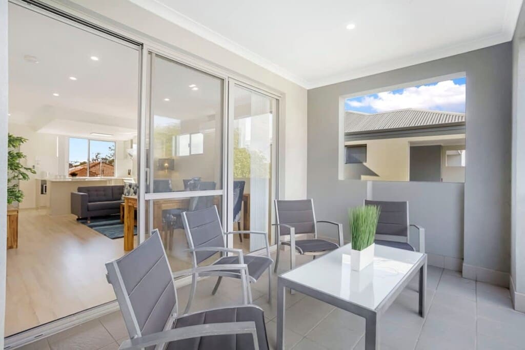 fbce17e8 b4df 4a DkcEA