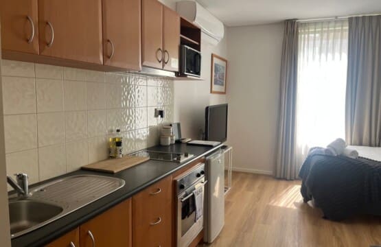 fbe3df59 b7cd 4a wylfl