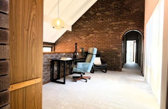 fef371a0 d97e 44 y1Mrc